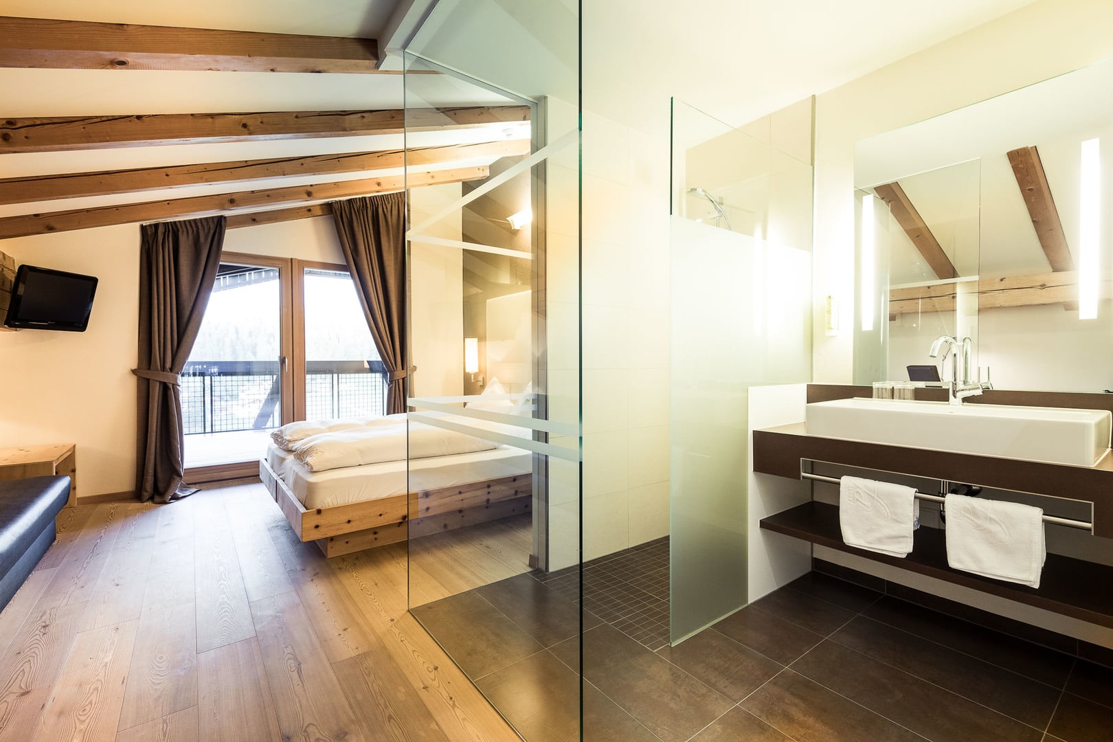 Zimmer & Suiten