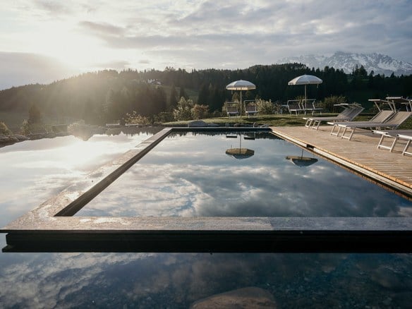 panorama infinity pool
